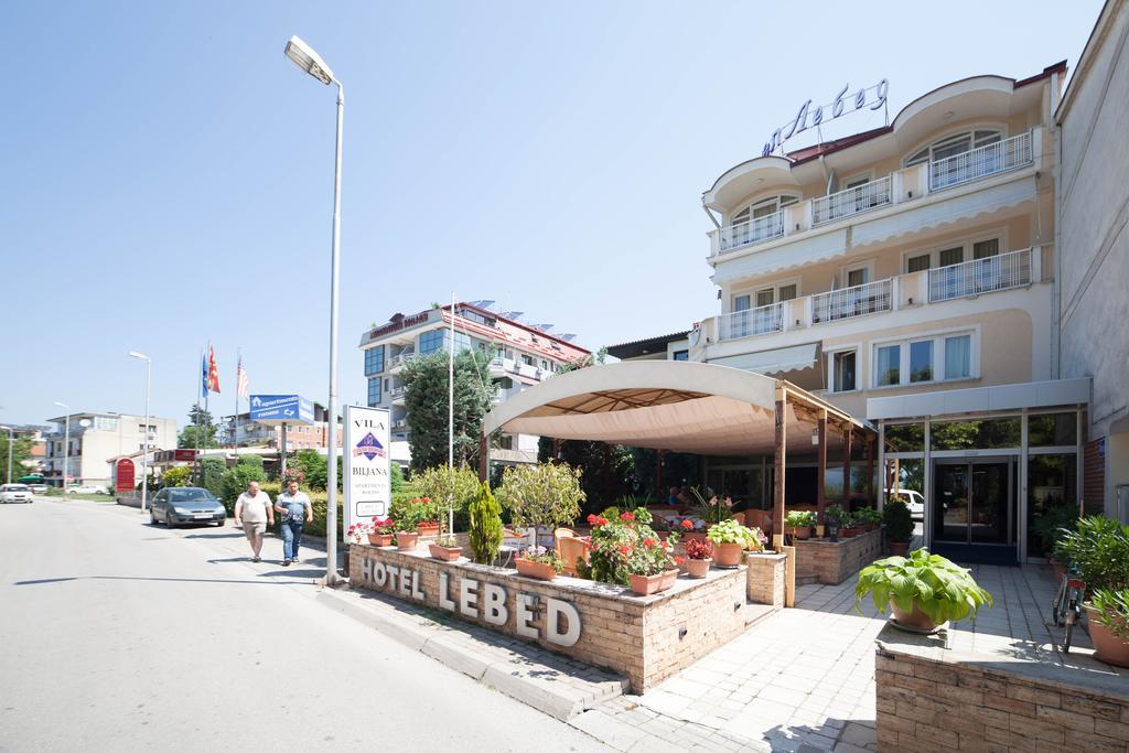 Hotel Lebed โอครีด ภายนอก รูปภาพ