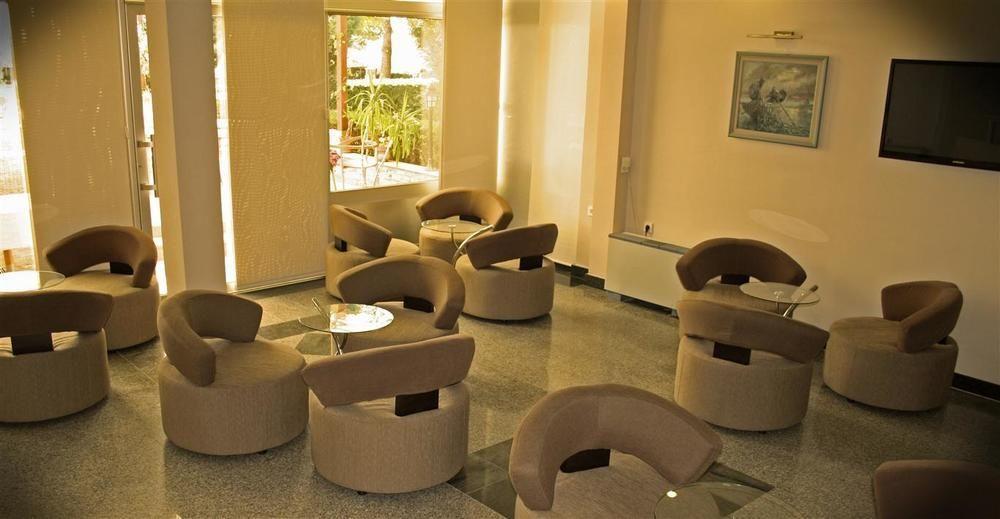 Hotel Lebed โอครีด ภายนอก รูปภาพ