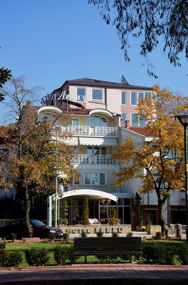 Hotel Lebed โอครีด ภายนอก รูปภาพ